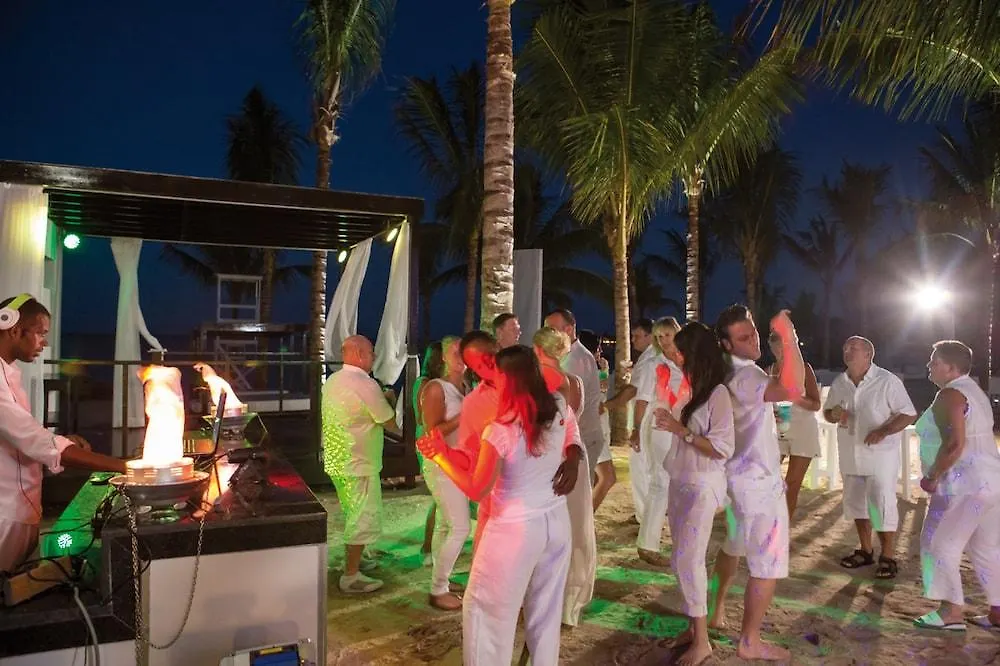 מונטגו ביי Riu Palace Jamaica (Adults Only) מלון מונטגו ביי